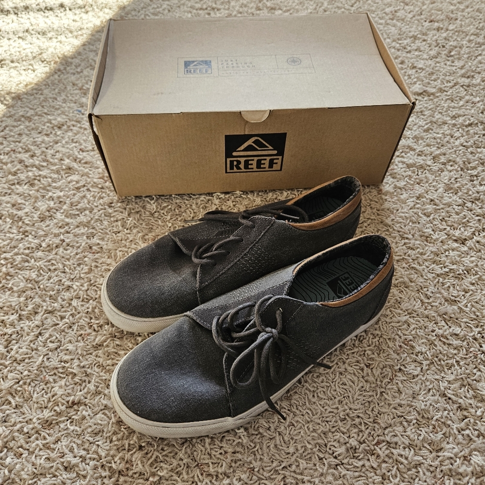 Reef Ridge TX Charcoal Gray Sneakers